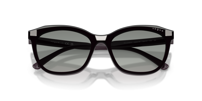Vogue VO5746S-33321W แว่นกันแดด close-up ด้านหน้า