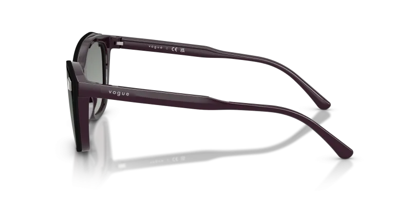 แว่นกันแดด Vogue VO5746S-33321W มุมข้าง ทรงผีเสื้อสีม่วงเข้มเลนส์ใส
