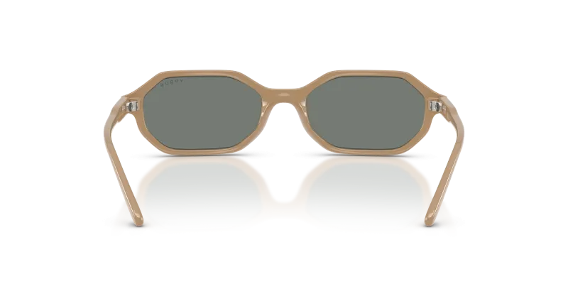 แว่นกันแดด Vogue VO5749S-33261N ขาแว่นด้านใน