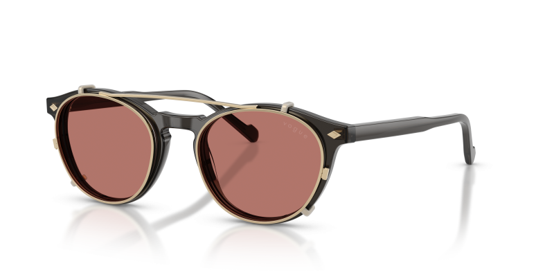แว่นกันแดด Vogue VO5751S-29231W มุมเฉียง สีเทาโปร่งใส สำหรับผู้ชาย