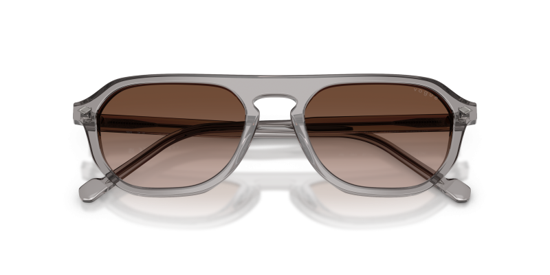 แว่นกันแดด Vogue VO5752S-282013 close-up ด้านหน้า