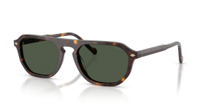 แว่นกันแดด Vogue VO5752S-W6569A มุมเฉียง สีฮาวานาเข้ม สำหรับผู้ชาย