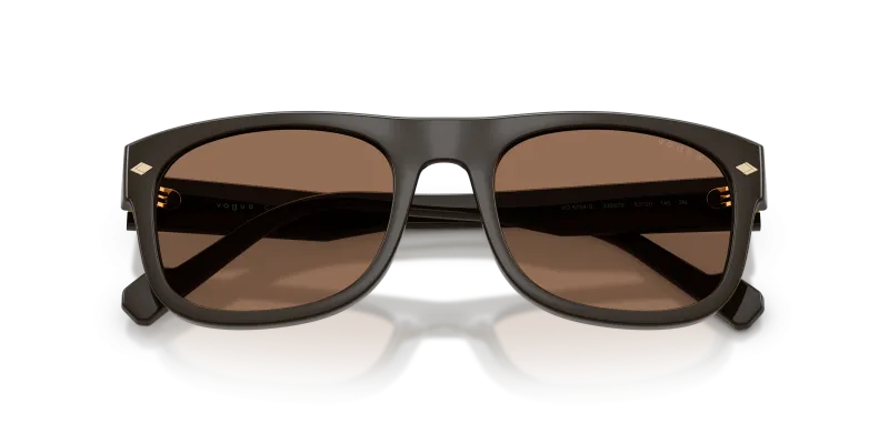 แว่นกันแดด Vogue VO5754S-332873 close-up ด้านหน้า