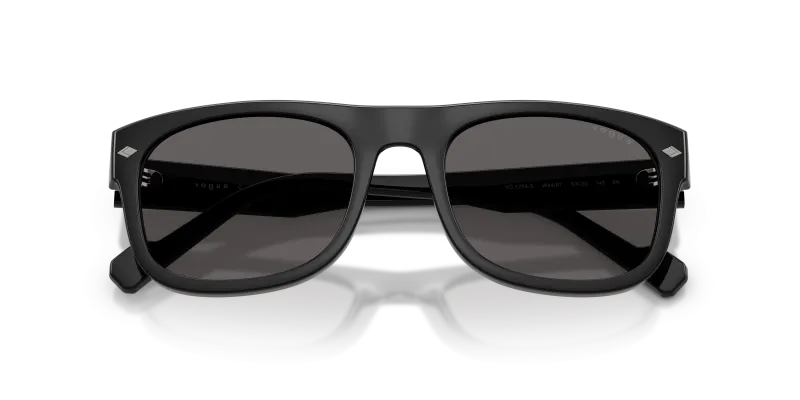แว่นกันแดด Vogue VO5754S-W44/87 close-up ด้านหน้า
