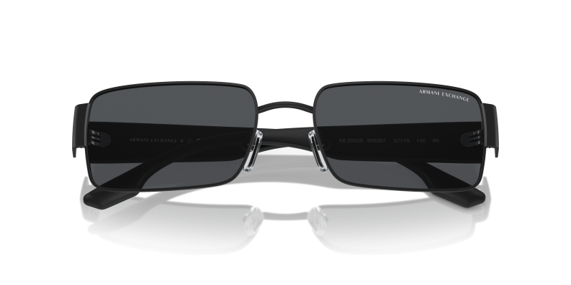 แว่นกันแดด Armani Exchange AX2052S-600087 close-up ด้านหน้า