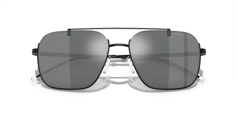 แว่นกันแดด Emporio Armani EA2150-30146G close-up ด้านหน้า