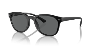 แว่นกันแดด Emporio Armani EA4225U-500187 มุมเฉียง สีดำด้าน สำหรับผู้ชาย