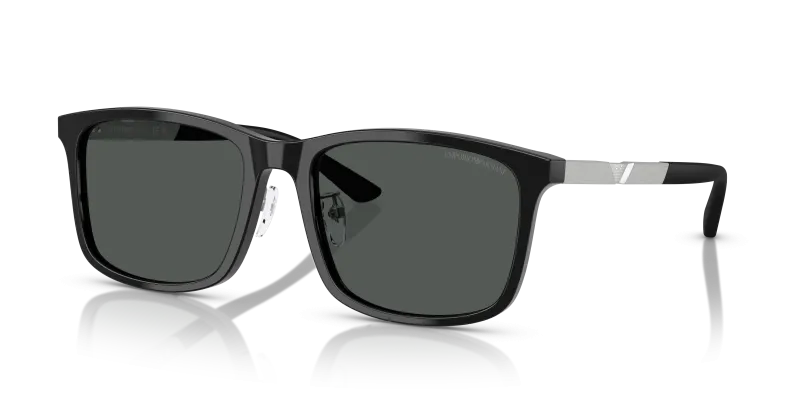 แว่นกันแดด Emporio Armani EA4241D-501787 มุมเฉียง สีดำประกาย สำหรับผู้ชาย