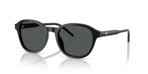 แว่นกันแดด Emporio Armani EA4247U-501787 มุมเฉียง สีดำประกาย สำหรับผู้ชาย
