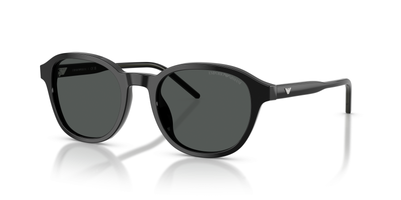 แว่นกันแดด Emporio Armani EA4247U-501787 Shiny Black Dark Grey แว่นกันแดด Emporio Armani EA4247U-501787 มุมเฉียง สีดำประกาย สำหรับผู้ชาย