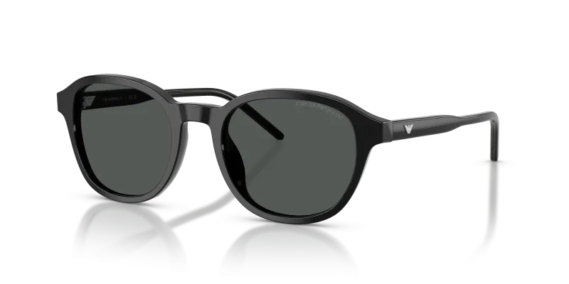 แว่นกันแดด Emporio Armani EA4247U-501787 มุมเฉียง สีดำประกาย สำหรับผู้ชาย