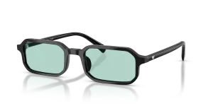 แว่นกันแดด Emporio Armani EA4253U-501765 มุมเฉียง สีดำประกาย สำหรับผู้ชาย