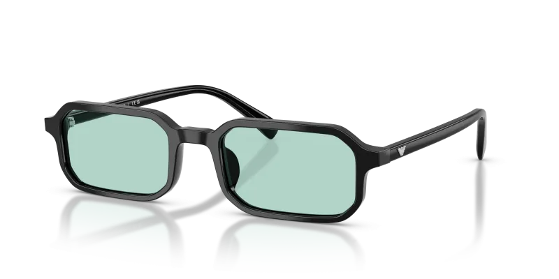 แว่นกันแดด Emporio Armani EA4253U-501765 Shiny Black Light Azure แว่นกันแดด Emporio Armani EA4253U-501765 มุมเฉียง สีดำประกาย สำหรับผู้ชาย