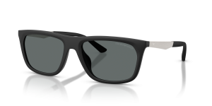 แว่นกันแดด Emporio Armani EA4272U-500181 มุมเฉียง สีดำด้าน สำหรับผู้ชาย