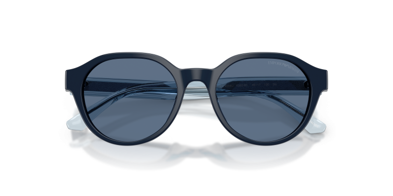 แว่นกันแดด Emporio Armani EK4008U-638280 close-up ด้านหน้า
