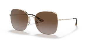 แว่นกันแดด Coach HC7133-9005T5 มุมเฉียง สีทองอ่อนประกาย สำหรับผู้หญิง