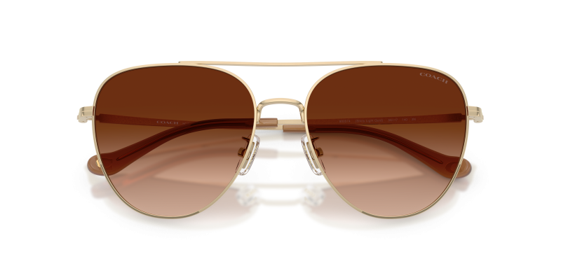 แว่นกันแดด Coach HC7182-900574 close-up ด้านหน้า