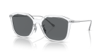 แว่นกันแดด Coach HC8355-511181 Clear Grey Solid Polarized แว่นกันแดด Coach HC8355-511181 มุมเฉียง สีใส สำหรับผู้ชาย