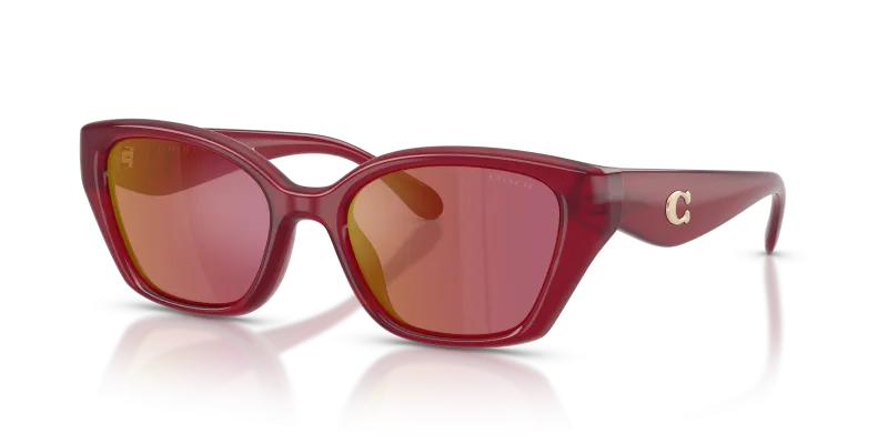 แว่นกันแดด Coach HC8434U-5526D0 มุมเฉียง สี Milky Cherry สำหรับผู้หญิง
