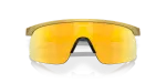 แว่นกันแดด Oakley OJ9010-08 close-up ด้านหน้า