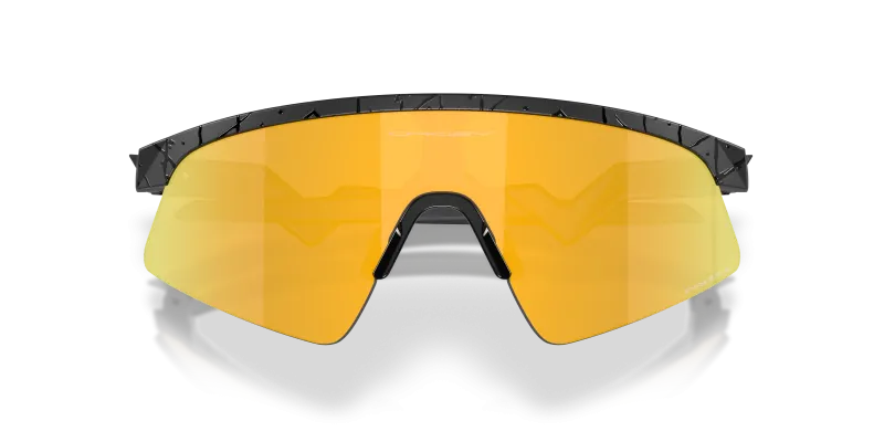 แว่นกันแดด Oakley OJ9015-13 close-up ด้านหน้า