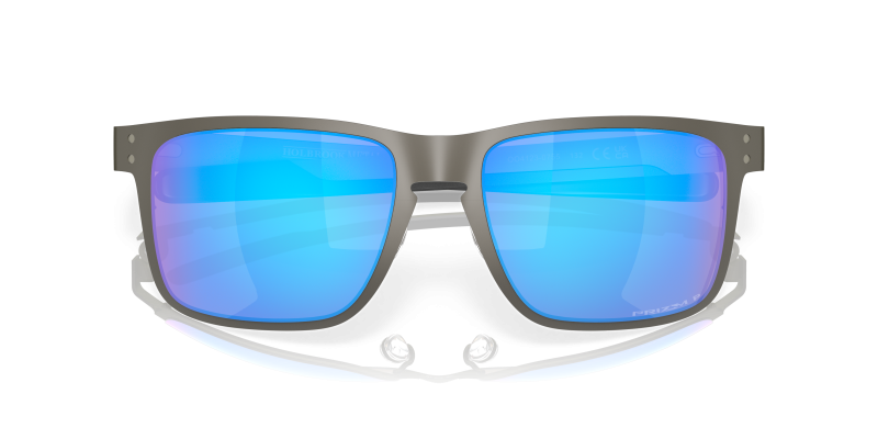 แว่นกันแดด Oakley OO4123-07 close-up ด้านหน้า