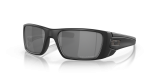 แว่นกันแดด Oakley OO9096-B3 มุมเฉียง สี Cerakote Graphite Black สำหรับผู้ชาย