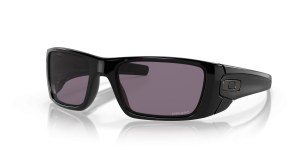 แว่นกันแดด Oakley OO9096-K2 มุมเฉียง สีดำขัดเงา สำหรับผู้ชาย