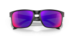 แว่นกันแดด Oakley OO9102-36 close-up ด้านหน้า
