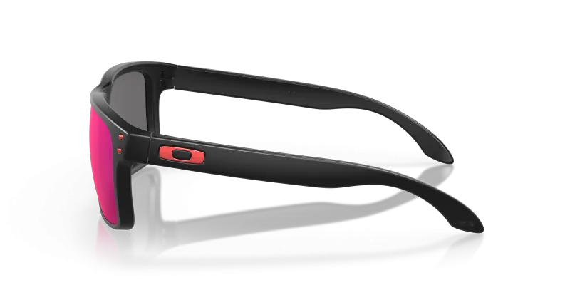 แว่นกันแดด Oakley OO9102-36 มุมข้าง ขาแว่นสีดำด้าน
