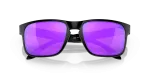 แว่นกันแดด Oakley OO9102-K6 close-up ด้านหน้า