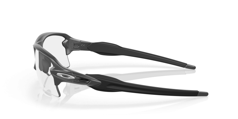 แว่นกันแดด Oakley OO9188-16 มุมข้าง ขาแว่นสีเหล็ก
