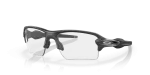 แว่นกันแดด Oakley Flak 2.0 XL OO9188-16 Steel Clear Photochromic แว่นกันแดด Oakley OO9188-16 มุมเฉียง สีเหล็ก สำหรับผู้ชาย