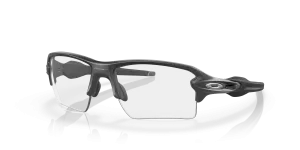 แว่นกันแดด Oakley OO9188-16 มุมเฉียง สีเหล็ก สำหรับผู้ชาย