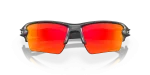 แว่นกันแดด Oakley OO9188-86 close-up ด้านหน้า