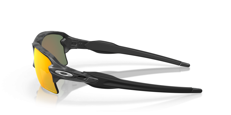 แว่นกันแดด Oakley OO9188-86 มุมข้าง ขาแว่นสีดำลายพราง