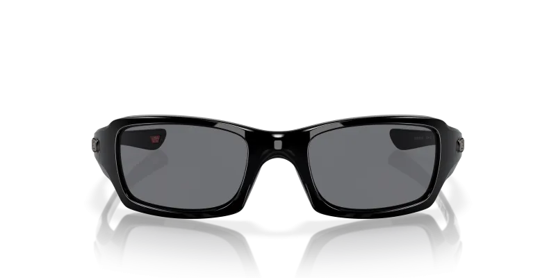 แว่นกันแดด Oakley OO9238-04 ด้านหน้า