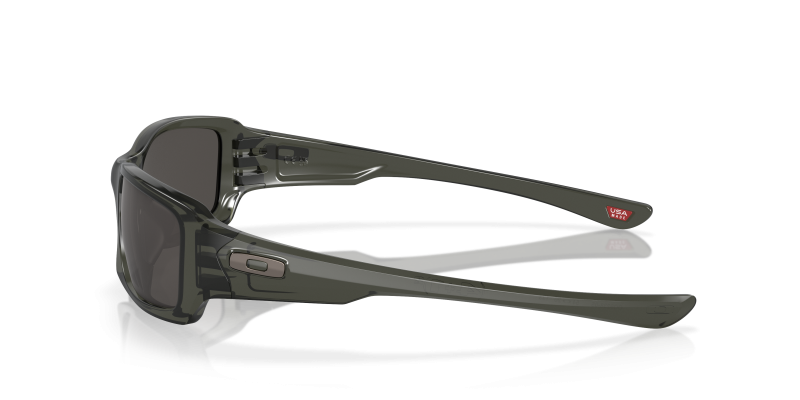 แว่นกันแดด Oakley OO9238-05 มุมข้าง ขาแว่นสีเทาสโมค