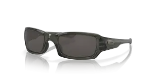 แว่นกันแดด Oakley OO9238-05 มุมเฉียง สีเทาสโมค สำหรับผู้ชาย
