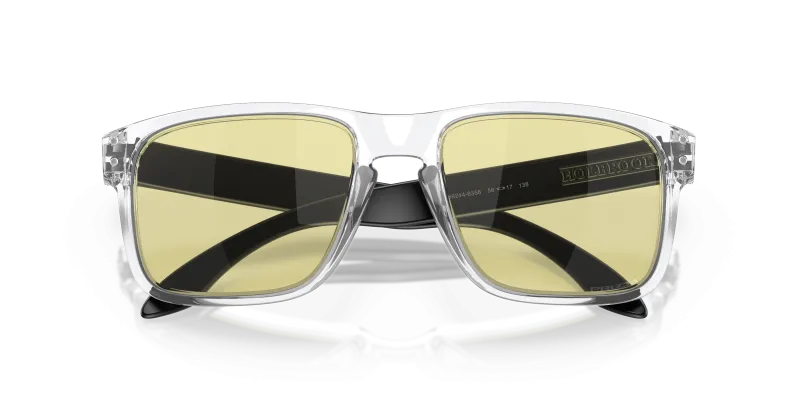 แว่นกันแดด Oakley OO9244-63 close-up ด้านหน้า