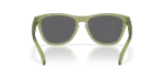 แว่นกันแดด Oakley OO9245-E9 ขาแว่นด้านใน