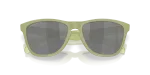 แว่นกันแดด Oakley OO9245-E9 close-up ด้านหน้า