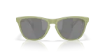 แว่นกันแดด Oakley OO9245-E9 ด้านหน้า