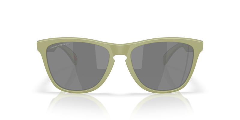 แว่นกันแดด Oakley OO9245-E9 ด้านหน้า