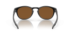 แว่นกันแดด Oakley Latch OO9265-55 Matte Black Prizm Violet แว่นกันแดด Oakley OO9265-55 ขาแว่นด้านใน