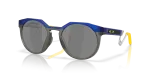 แว่นกันแดด Oakley HSTN Metal OO9279-06 Trans Crystal Blue Prizm Black แว่นกันแดด Oakley OO9279-06 มุมเฉียง สีน้ำเงินคริสตัลโปร่งใส สำหรับผู้ใช้ทุกเพศ