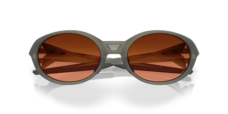 แว่นกันแดด Oakley OO9438-26 close-up ด้านหน้า