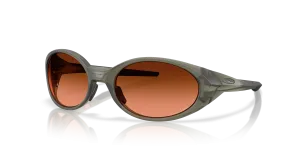 แว่นกันแดด Oakley OO9438-26 มุมเฉียง สี Matte Olive Ink สำหรับผู้ชาย