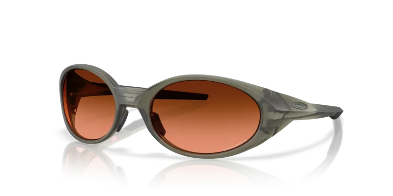 แว่นกันแดด Oakley OO9438-26 มุมเฉียง สี Matte Olive Ink สำหรับผู้ชาย