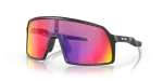 แว่นกันแดด Oakley OO9462-04 มุมเฉียง สีดำด้าน สำหรับผู้ชาย